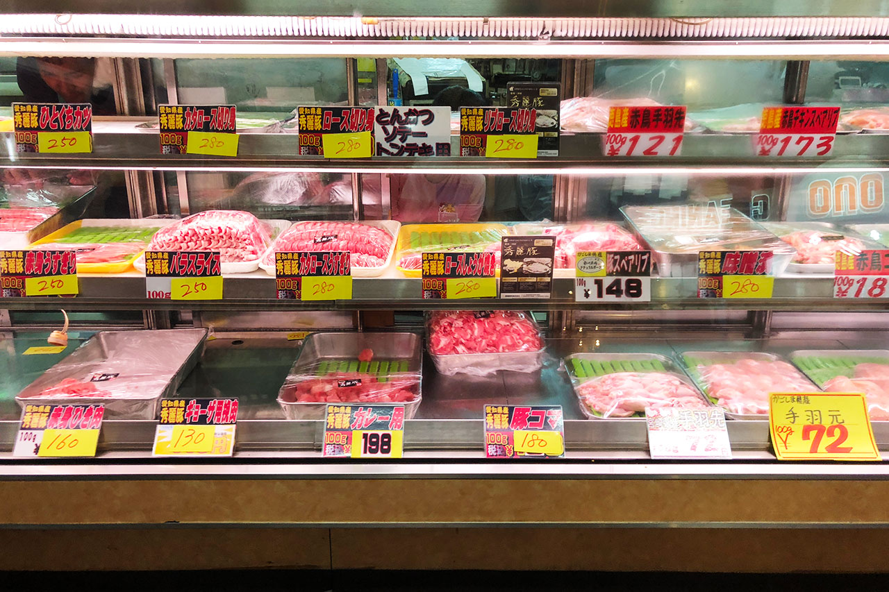 目黒平和通り商店街の マルエ精肉店 の肉が安くてうまい 武蔵小山info